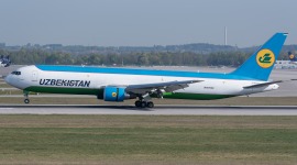 Uzbekistan Airways UK67002 (Boeing 767 - MSN 28392) (Ex VP-BUZ 