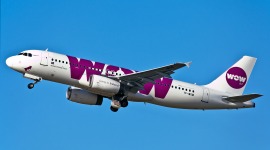 File:WOW air, TF-BRO, Airbus A320-232 (27839059423).jpg - Wikipedia